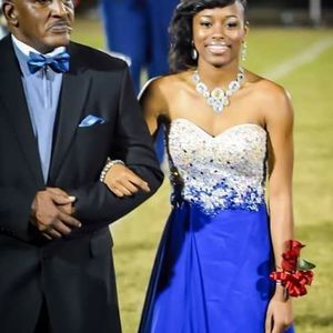 Meet your Posher, Marlow